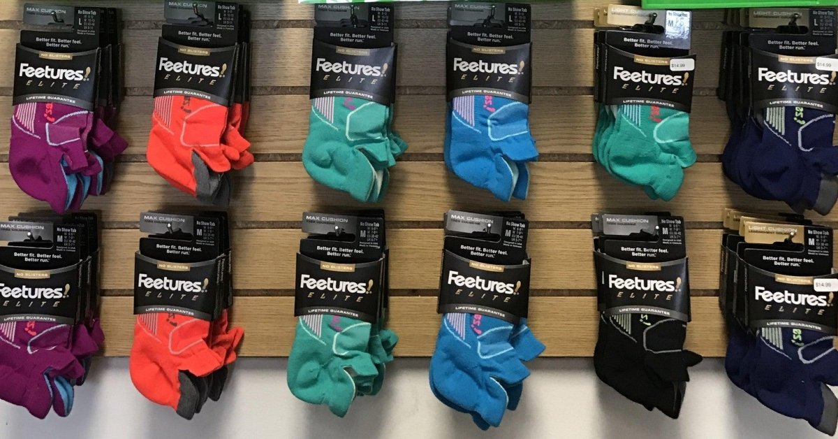 Feetures Socks - Racquet Point