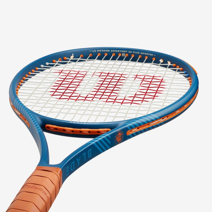 Roland Garros Wilson Blade 98 (16x19) V9 Tennis Racket - Racquet Point