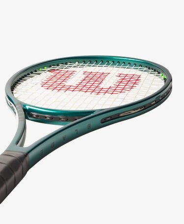 Wilson Blade PRO 98 (18x20) V9 Tennis Racket - Racquet Point